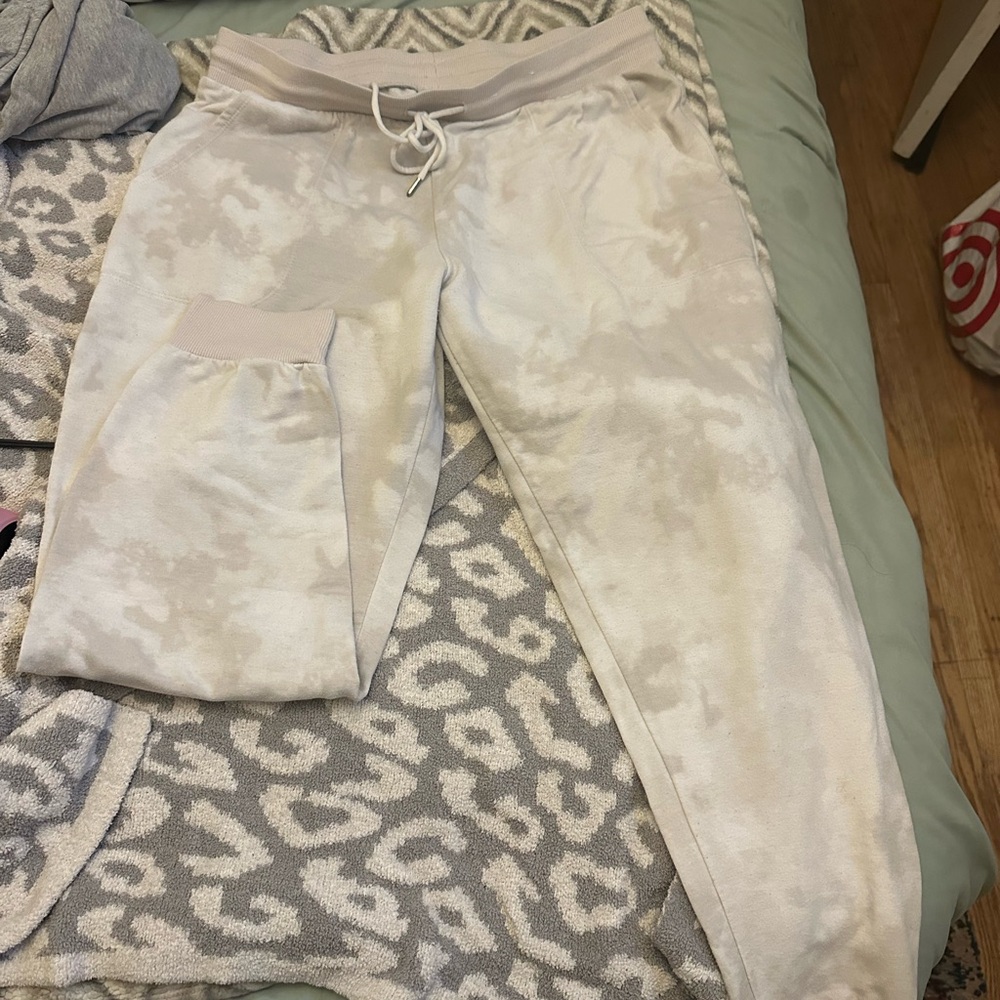 Stars Above Cream Joggers